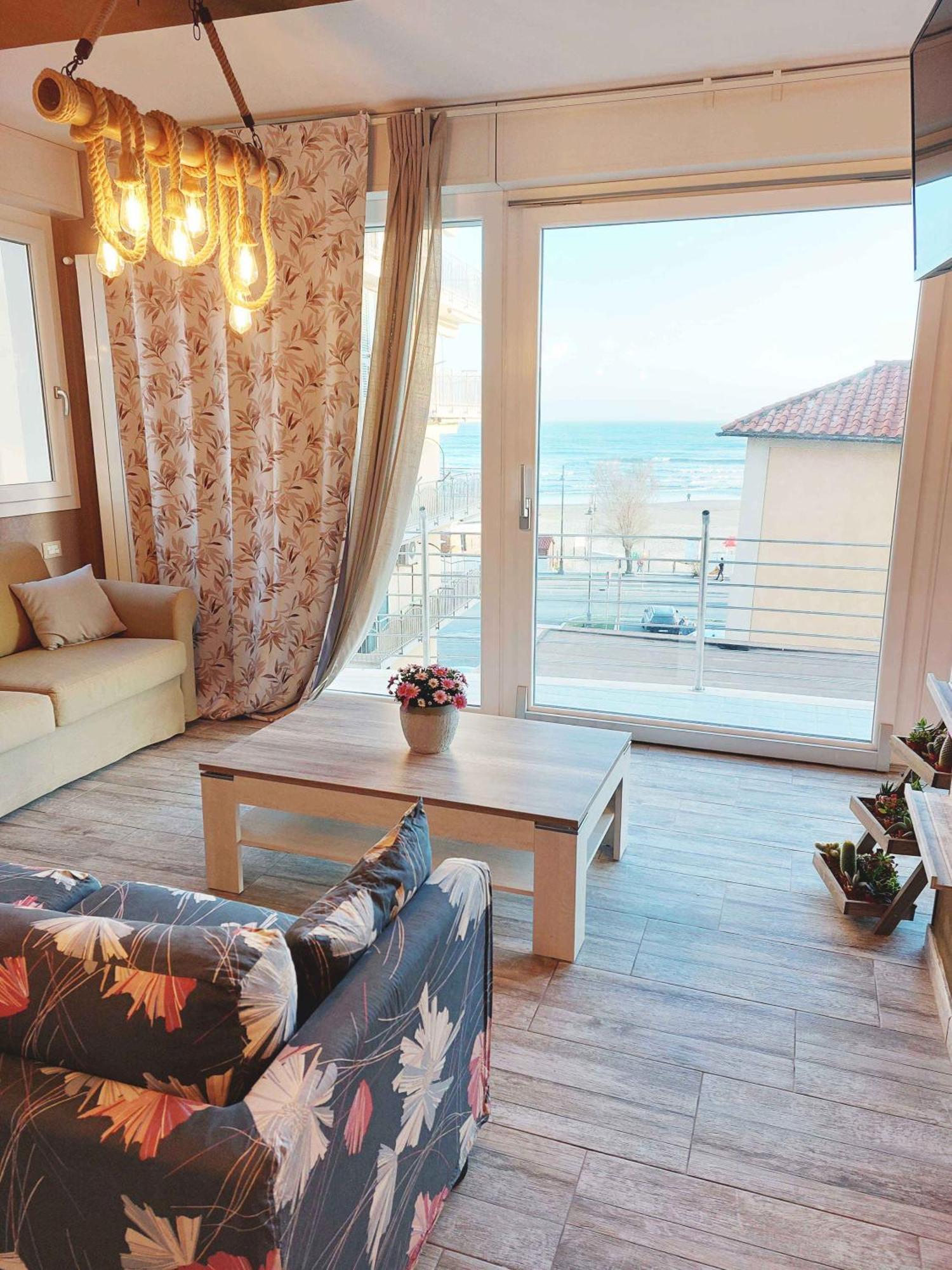 Sweet Home & Wellness Affittacamere Неттуно Экстерьер фото